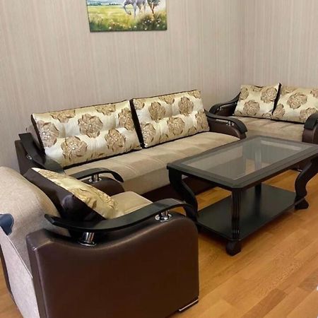 Apartments On Tumanyan Street 예레반 외부 사진